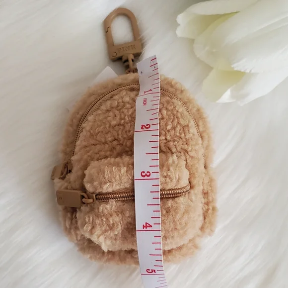 Pink Victoria's Backpack Keychain - Picture 5 of 8